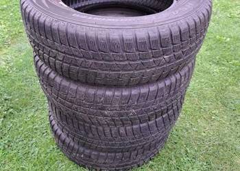 Opony zimowe Falken HS449 Eurowinter 195/65R15, komplet 4 szt. Opony zimowe Falken HS449 Eurowinter 195/65R15, komplet 4 szt.