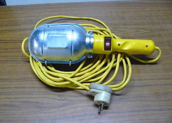 Lampa kanałowa przenośna wyłącznik