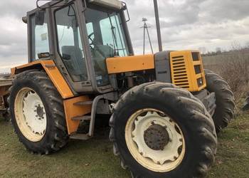 Ciągnik Renault 103-14