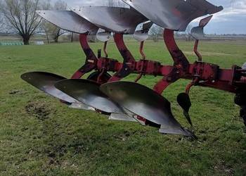 Pług obrotowy 3 skibowy