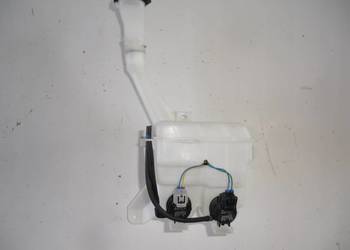 Toyot Urban Cruiser zbiornik płynu do spryskiwaczy