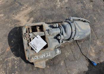 ZACISK HAMULCOWY TYŁ PRAWY MERCEDES ACTROS 1945 A9604200202