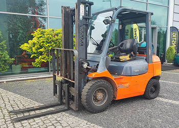 Wózek widłowy Toyota 42-7FGF25 2,5 t duplex 3,3 m 2006