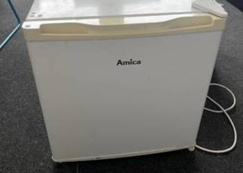 Lodówka mała Amica  50x 50 x 50