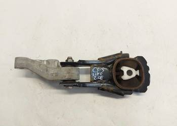 Mazda CX5 II Lift  ŁAPA PODUSZKA SKRZYNI 