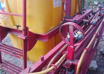 Opryskiwacze Biardzki 1000 l 15 m bardzo ładny
