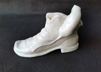 Stara, nieużywana popielniczka figurka Mysz w Bucie Zagórski i Syn PRL 1960