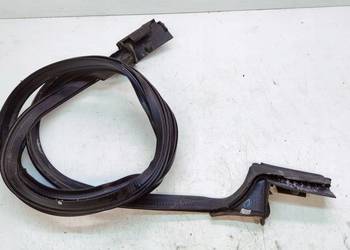 USZCZELKA POJEMNIKA DACHU AUDI A3 8V CABRIO 8V7825397