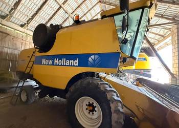 New Holland tc5050 kombajn zbożowy
