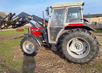 Massey Ferguson 362 z ładowaczem czołowym