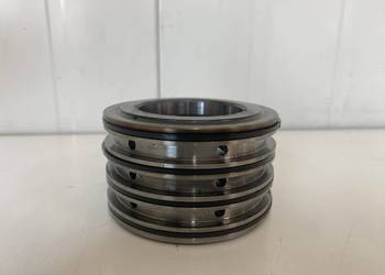 TULEJA  5185208 CASE MAGNUM 180,190 NEW HOLLAND  T6050, T6070, T6080