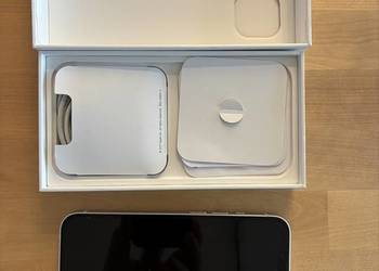 iPhone 13 128GB biały