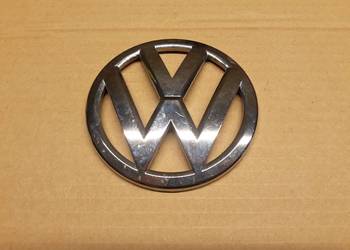 VW SCIROCCO ZNACZEK EMBLEMAT MASKI PRZÓD 1K8853600B