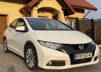 Honda Civic IX 1.4 benzyna Full Opcja Biała Okazja 2 komplety opon