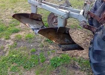 Pług grudziadz dwuskibowy