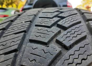 Opony zimowe 225/50R17