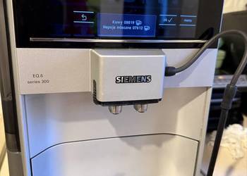 Ekspres do kawy Siemens EQ 6 300