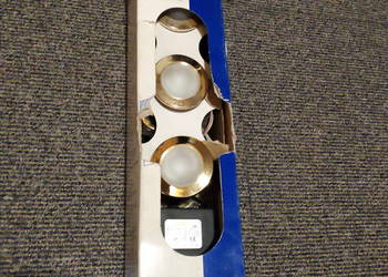 zestaw oswietleniowy halogeny transformator