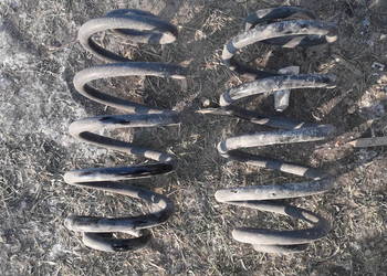 Sprężyny tylnego zawieszenia OPEL VECTRA C KOMBI 2005r