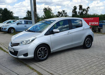 Toyota Yaris Kamera cofania/6 biegów/Zestaw głośnomówiący/Klima/Piękne alu…