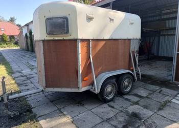 Przyczepa do przewozu 2 koni BOECKMANN
