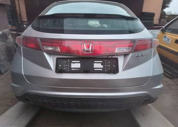 Honda Civic VIII 8 UFO klapa tył tylna bagażnika szyba blenda lampa części