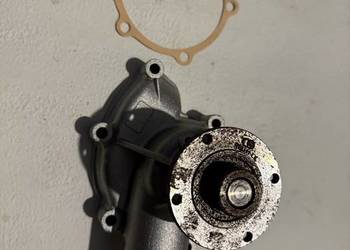 Pompa wody BMW e28 e32 e34