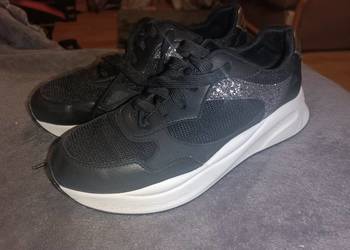 Sneakersy Liu Jo czarne z brokatowym logo – rozmiar 41