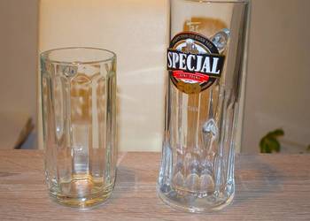 Dwa solidne kufle o pojemności - 0,5 L i 0,33 L