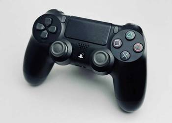 ORYGINALNY PAD BEZPRZEWODOWY PS4 SONY CZARNY DUALSHOCK 4