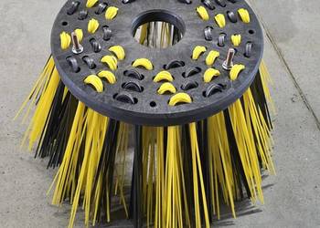 Szczotka boczna talerzowa do zamiatarki Pronar Agata 320/500MIX