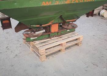 Rozsiewacz amazone zau 1501