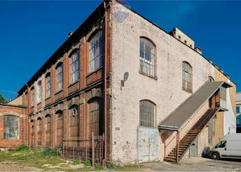 Centrum, bezpłatny parking, pod najemcę