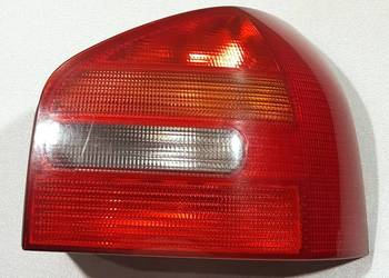 LAMPA PRAWY TYŁ AUDI A3 8L 8L0945096