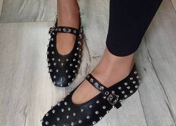 (39/40) Czarne, bogato zdobione baleriny wieczorowe z zapięciem, NOWE