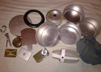 Zestaw turystyczny, biwakowy, obozowy WISŁA, bidon, latarka i kuchenka