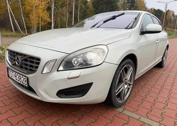 Volvo V60 D5 2.4d Volvo V60 D5 2.4d