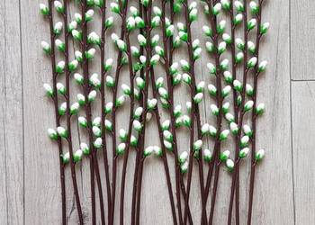 Sztuczna bazia gałązka z listkami wielkanocna 37 cm 19szt