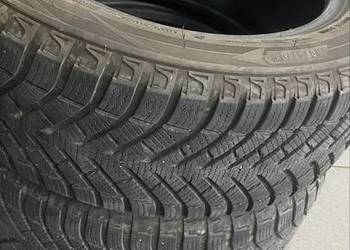 Opona NeoWinter 185/55R15