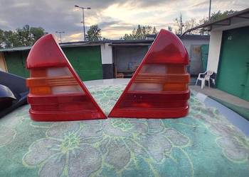 Mercedes w 202 c180 lampy tylne