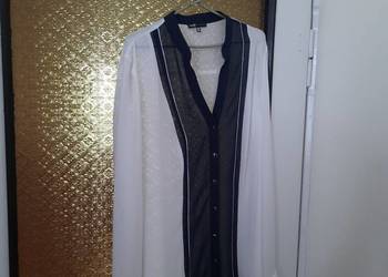 Biało-granatowa koszulowa, elegancka  bluzka z Oodji