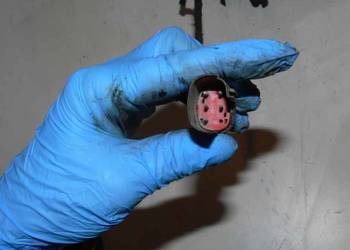 FORD MONDEO MK1 MK2 LUSTERKO PRAWE  obudowa wtyczki pinów us FORD MONDEO MK1 MK2 LUSTERKO PRAWE  obudowa wtyczki pinów us