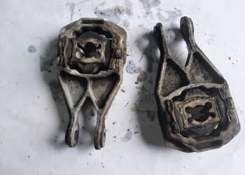 Fiat Croma 2,2 Vectra C 2,2  łapa poduszka silnika skrzyni