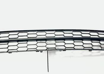 KRATKA ZDERZAKA PRZÓD SKODA RAPID 5JA853677