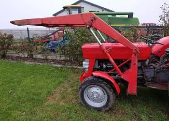 Ładowacz Massey Ferguson 135