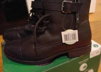 Buty na obcasie