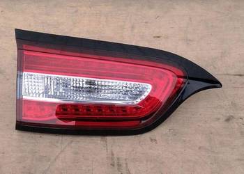 JEEP CHEROKEE KL LAMPA TYŁ LEWA KLAPA