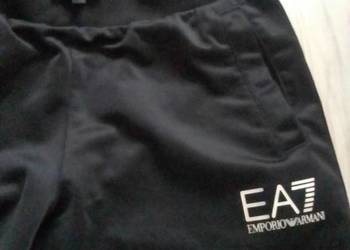 Dres Emporio Armani