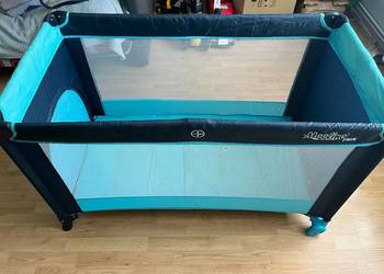 Łóżeczko turystyczne!