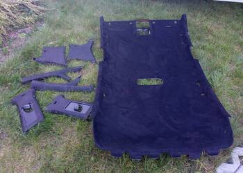 Golf V Plus podsufitka lacantara + slupki boczne czarne